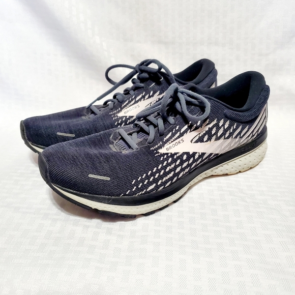 Brooks Ghost 13 Men's Running Shoe Size 12. - Picture 7 of 16